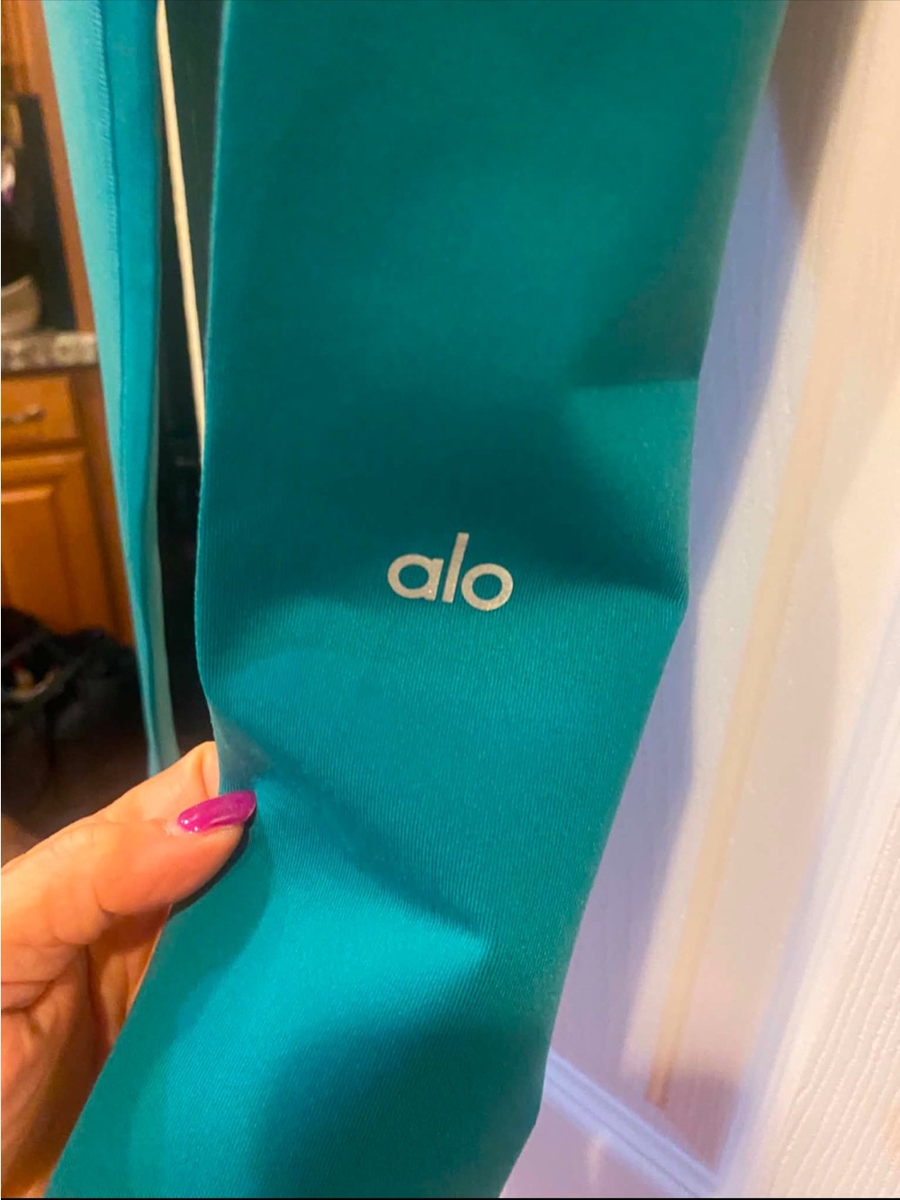 NWT Alo 7/8 high waist airbrush leggings TEAL Size L - Picture 4 of 6